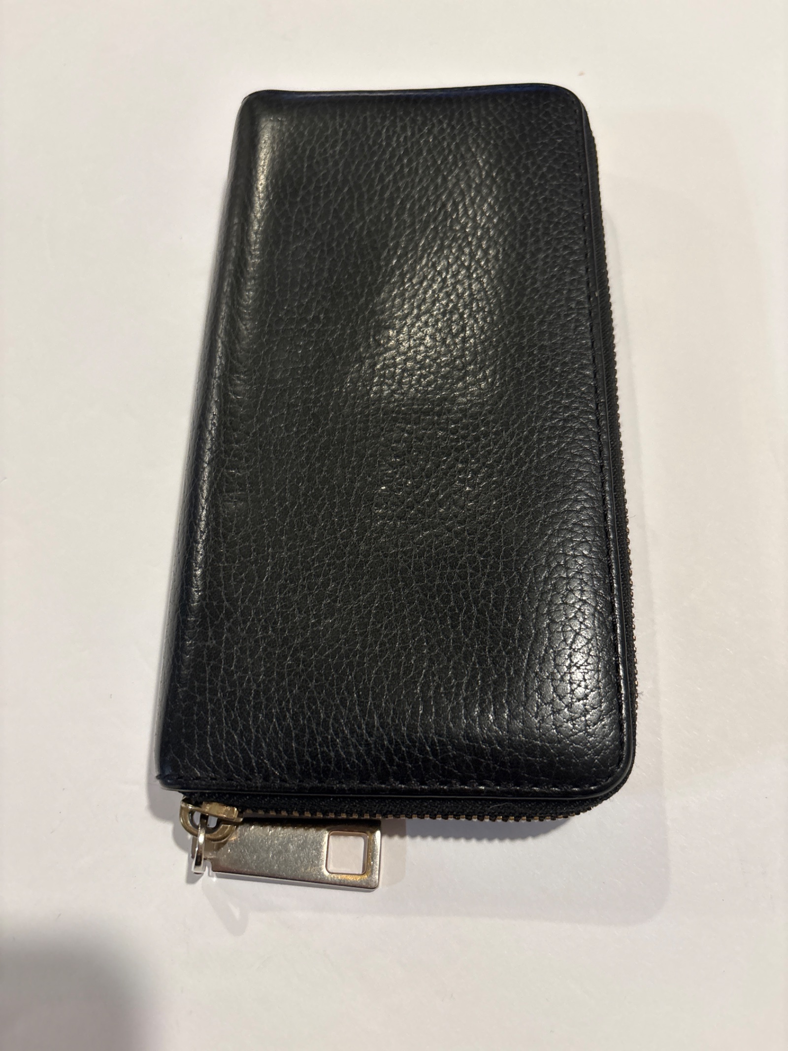 Marc Jacobs Black Leather Zip-Around Wallet — photo 4