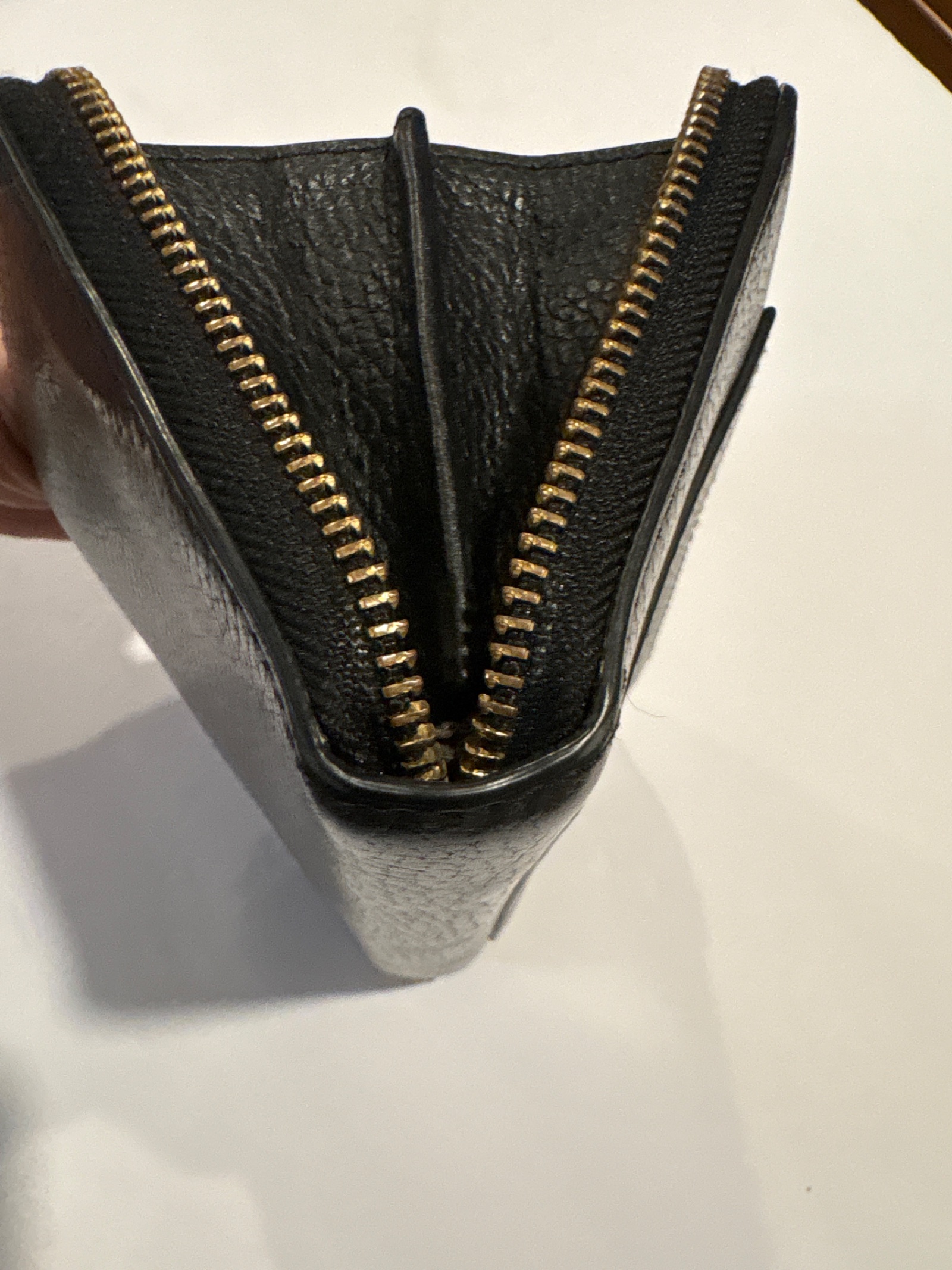 Marc Jacobs Black Leather Zip-Around Wallet — photo 7