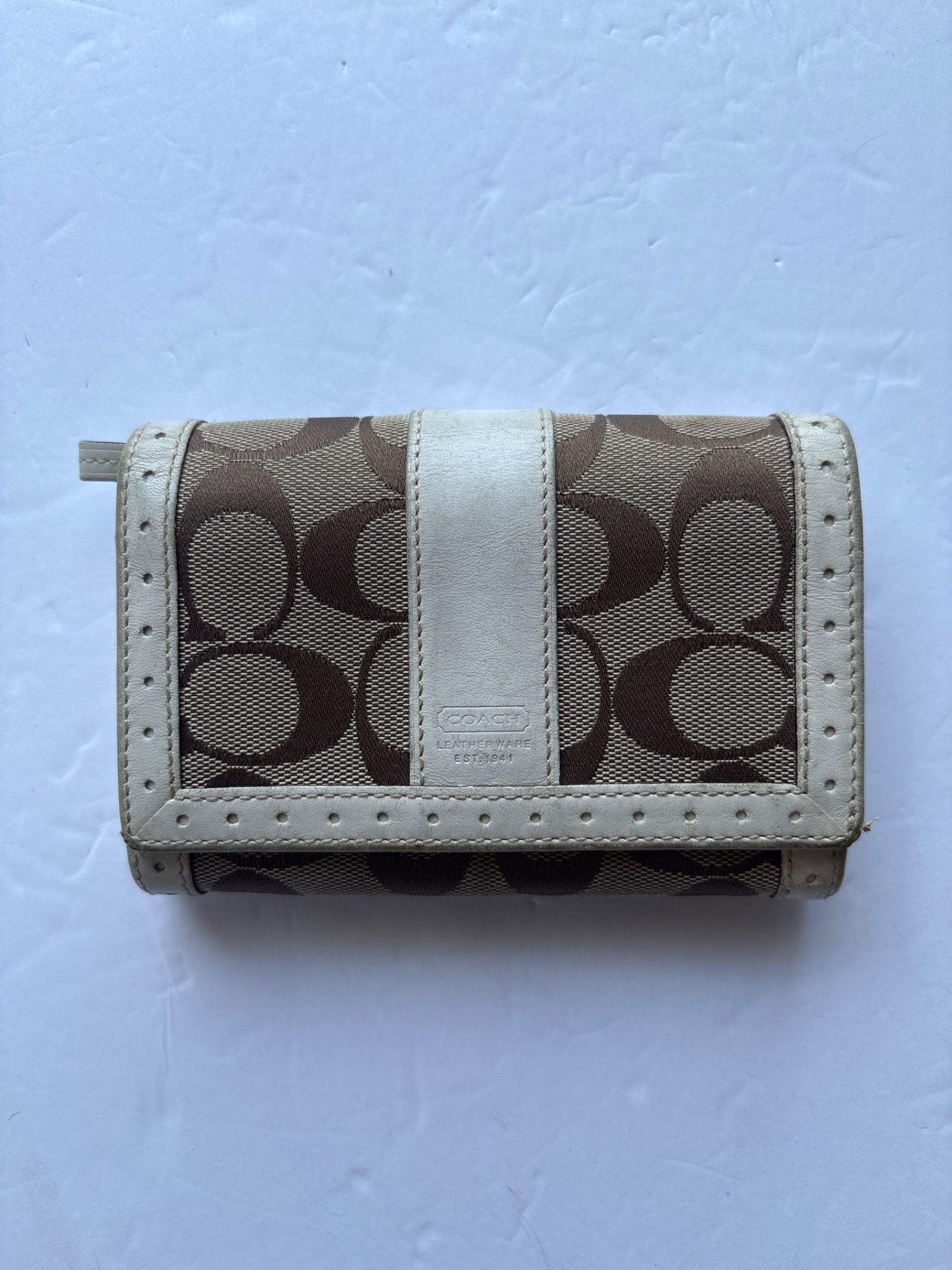 Coach Signature Canvas and Leather Wallet — photo 2
