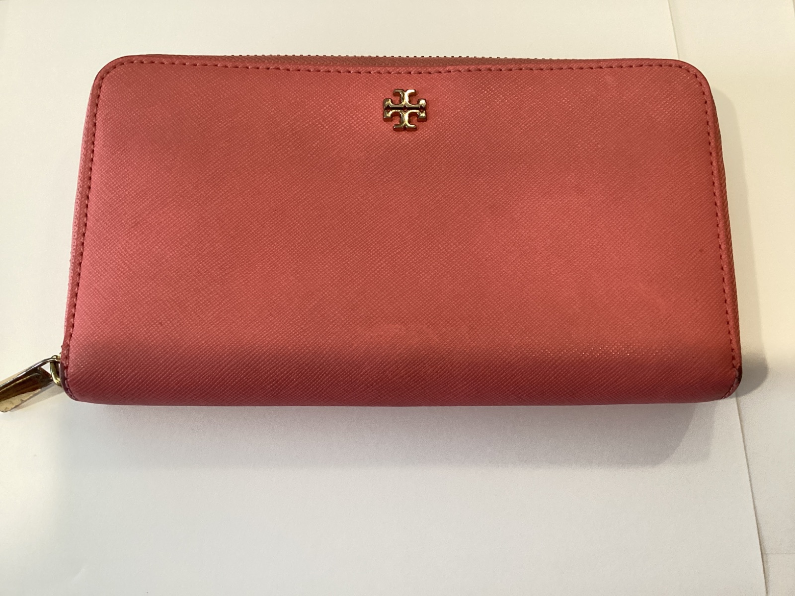 Tory Burch Robinson Zip Continental Wallet in Pink — photo 2