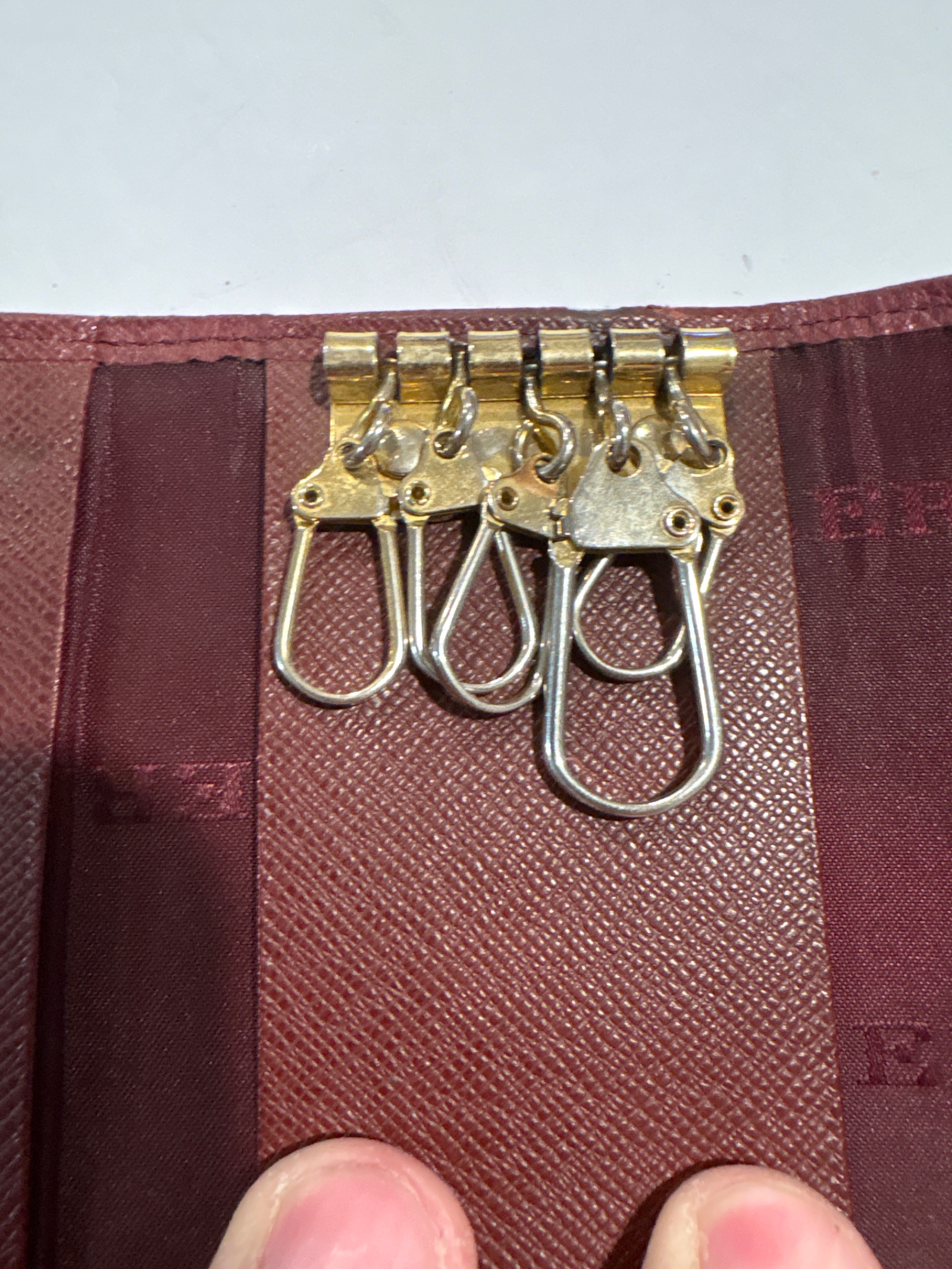 Burberry Nova Check Key Case — photo 6