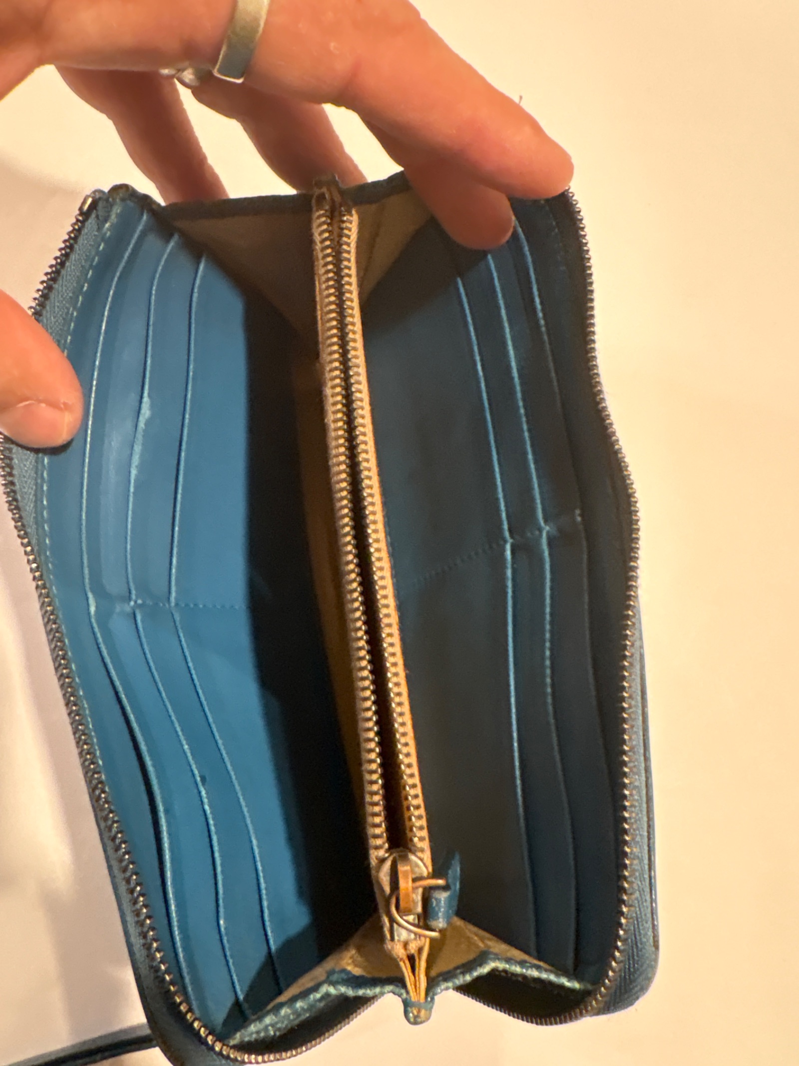 Bottega Veneta Intrecciato Zipper Long Wallet — photo 4