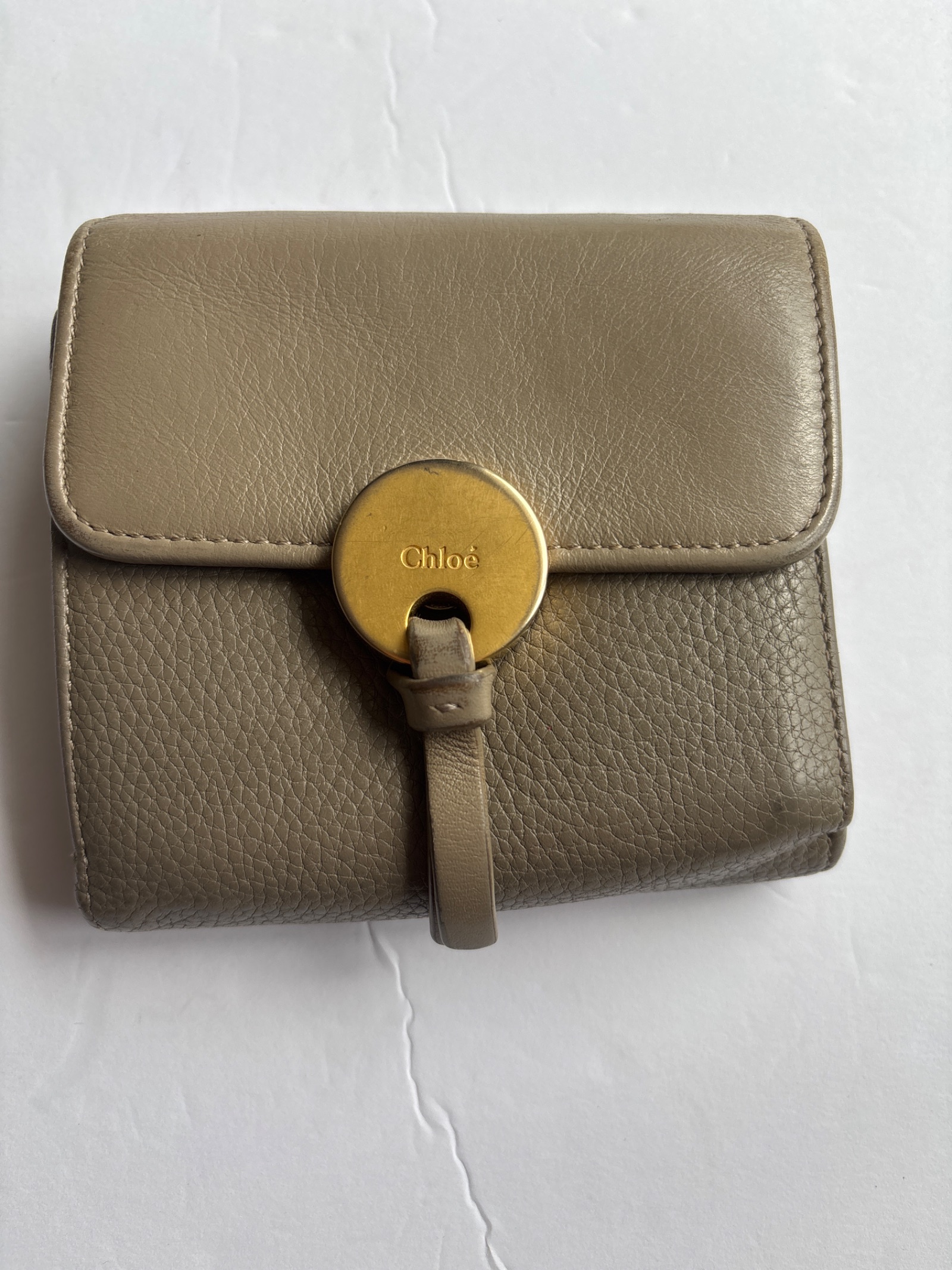 Chloé Alphabet Leather Coin Purse — photo 2