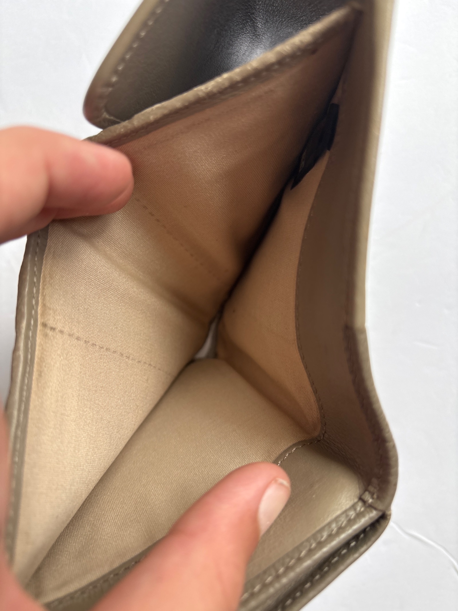 Chloé Alphabet Leather Coin Purse — photo 4