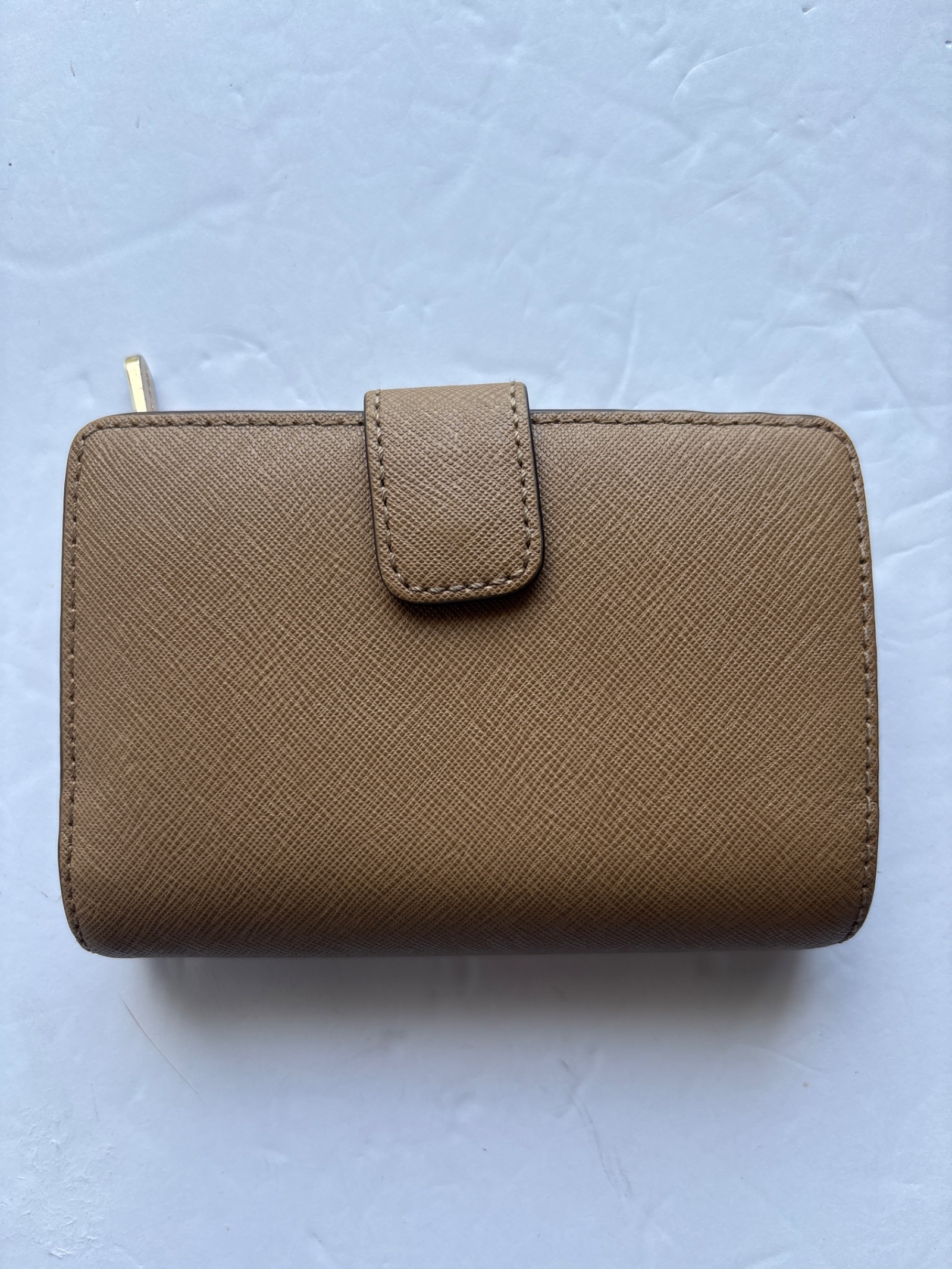 Michael Kors Jet Set Travel Wallet — photo 3