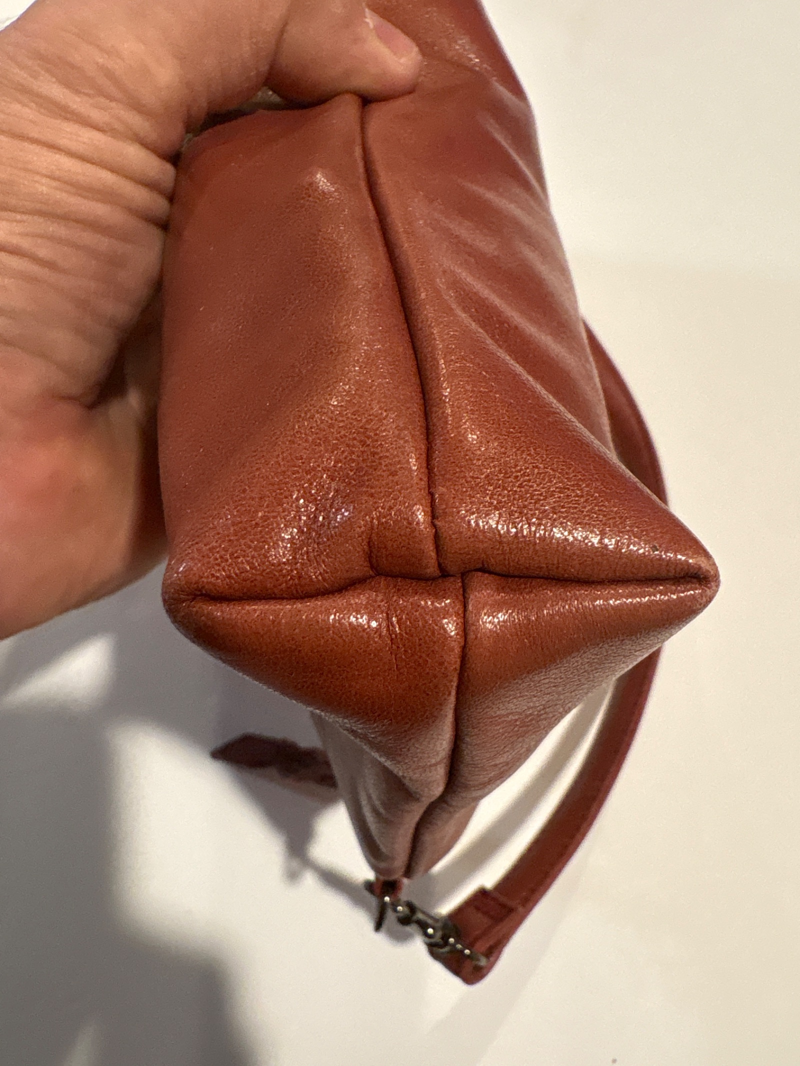 Kitamura Leather Shoulder Bag — photo 5