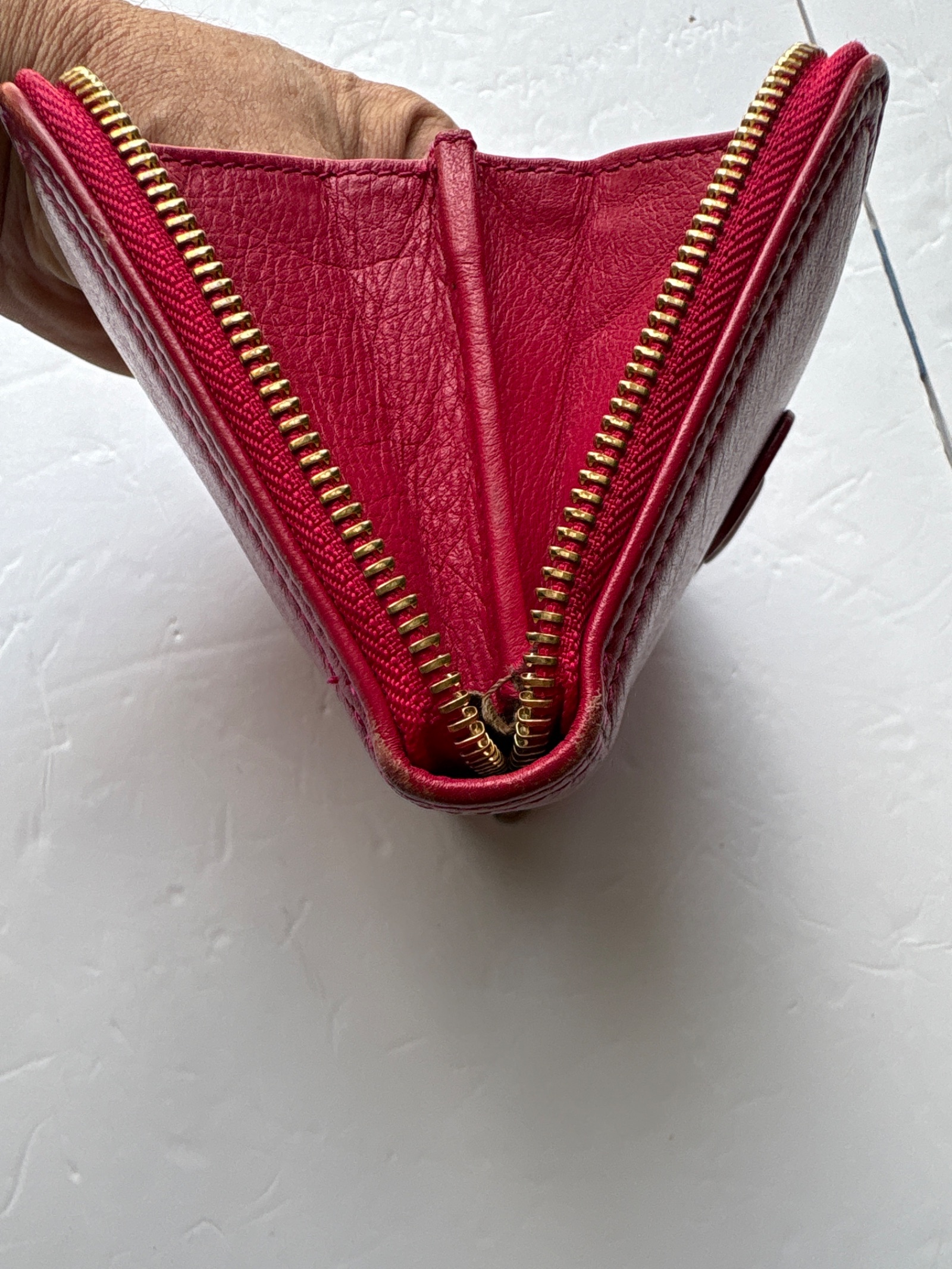 See by Chloé Zip Around Wallet in Pink Leather — photo 8