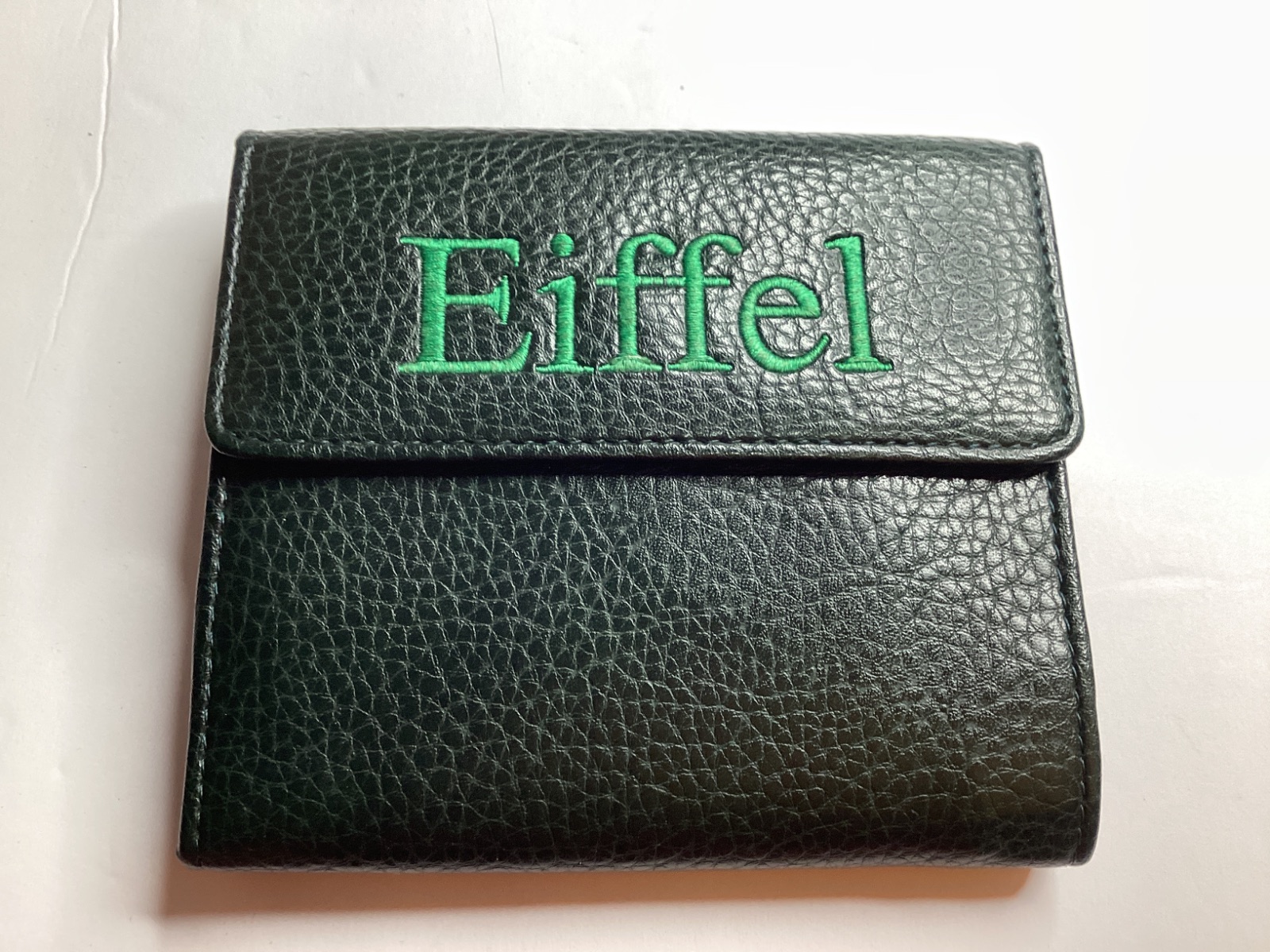 Eiffel Green Leather Trifold Wallet — photo 2